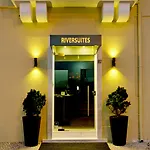 Riversuites