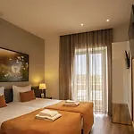 Riversuites