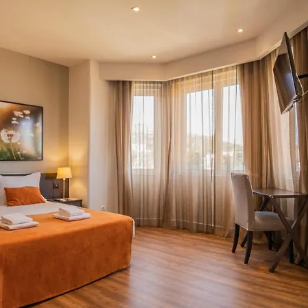 Riversuites Gæstehus 4*