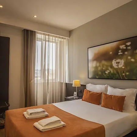 Riversuites Gæstehus 4*