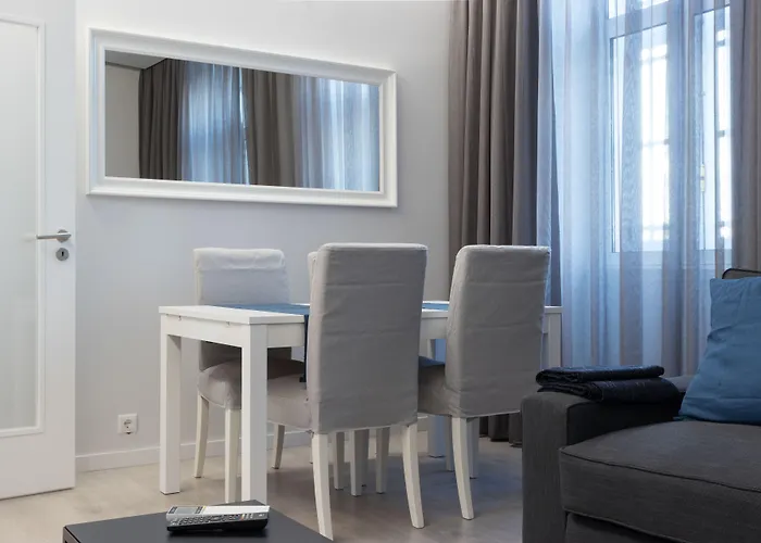 Riversuites 3*