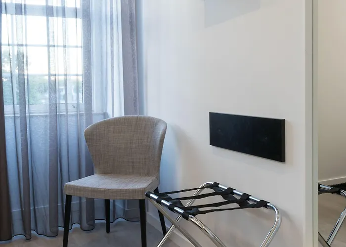 Riversuites 3*