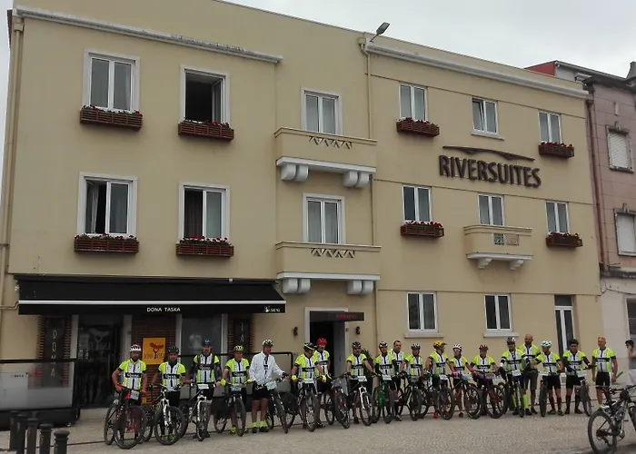 בית הארחה Riversuites