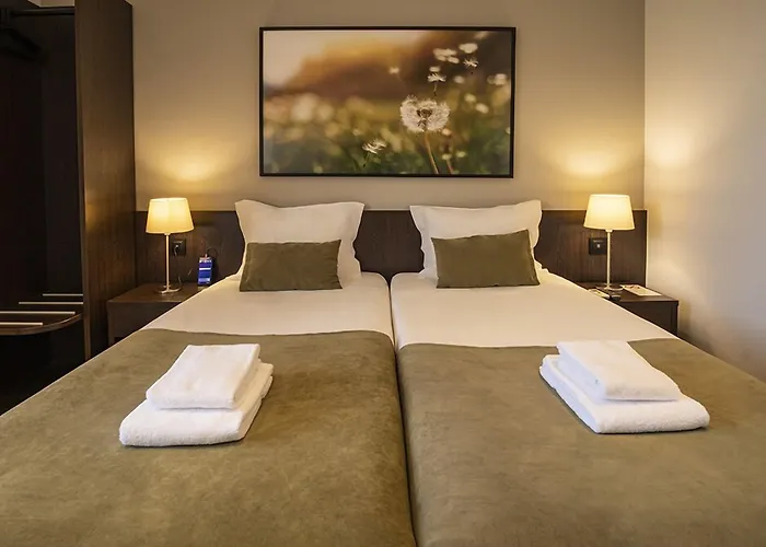 Riversuites