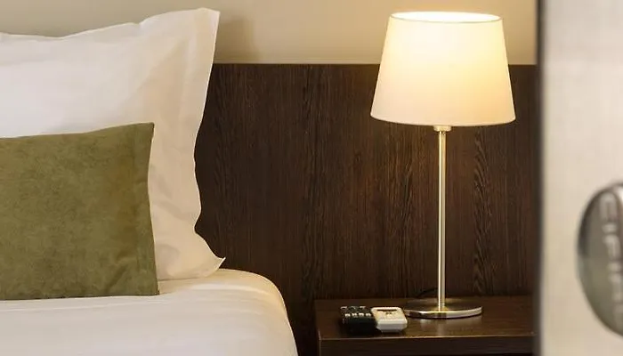 בית הארחה Riversuites 3*