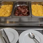 ゲストハウス リバースイーツ 3*