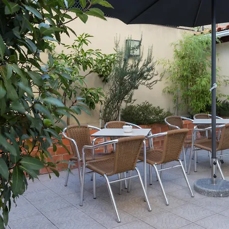 河畔套房酒店 招待所