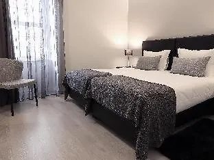 Riversuites Penzion 4*