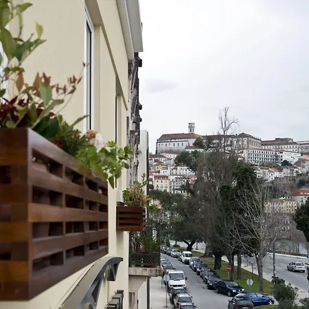 招待所 河畔套房酒店 科英布拉