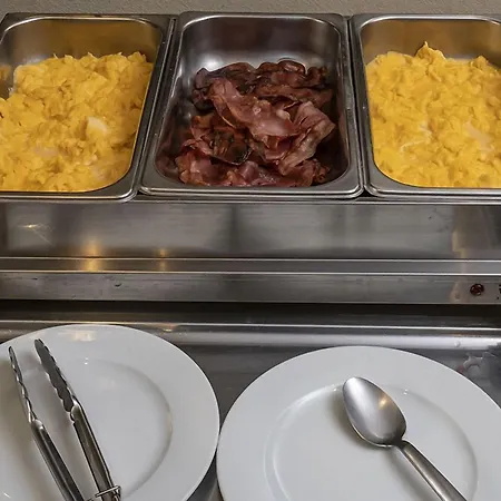 בית הארחה Riversuites 3*