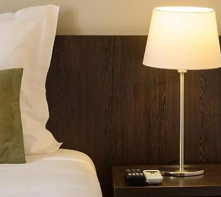 בית הארחה Riversuites 3*