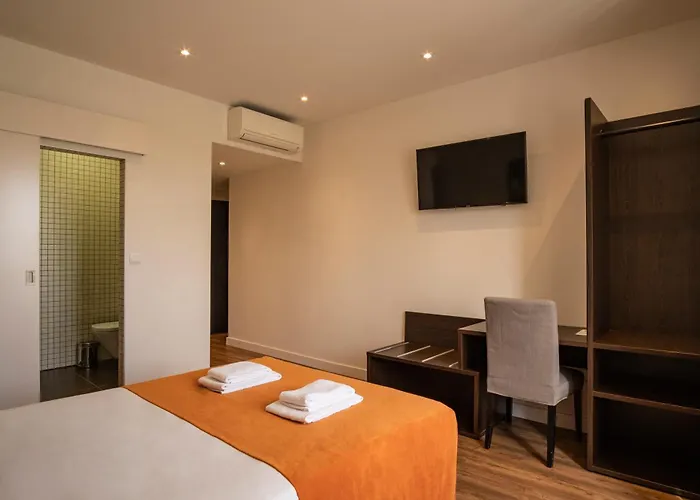 Πανσιόν Riversuites 4*