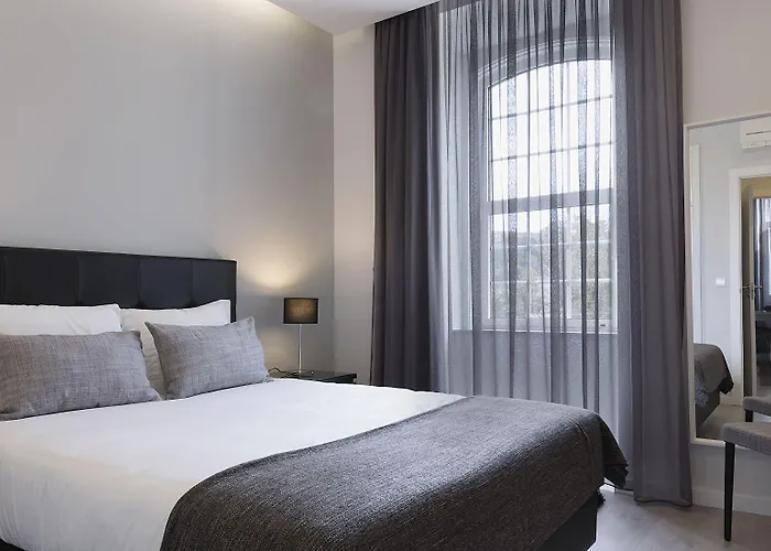 Riversuites Πανσιόν 4*