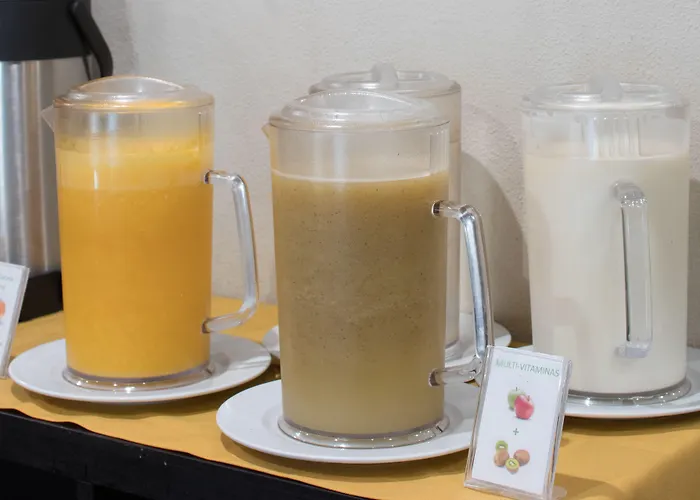 ゲストハウス リバースイーツ コインブラ