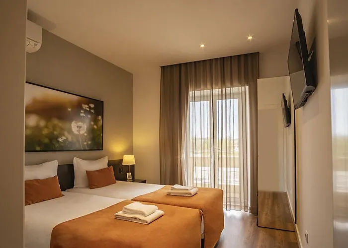 Riversuites